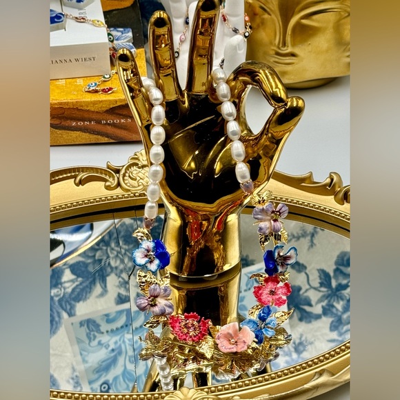🆕 LES NEREIDES 🧿 NIB Mille Pensees Necklace, Mille Pensees Flowers and Pearl - Picture 12 of 16